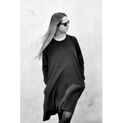 Flared dress, long sleeves, black silk