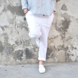 Pocket trousers, heavy white linen