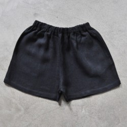 Uniform short, thick black linen