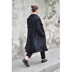 Unisex coat, black wool drap