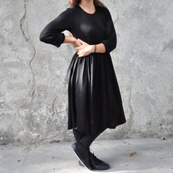 Pleated dress,  long sleeves, black knit