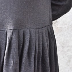 Pleated dress,  long sleeves, black knit