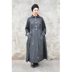 Pleated coat, grey wool drap