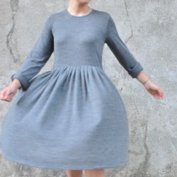 Pleated dress,  long sleeves, light grey knit