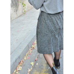 Faux-cul skirt, curly wool drap