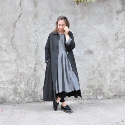 Pleated dress,  long sleeves, grey heavy knit