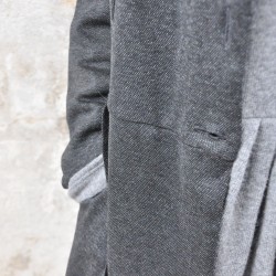 Pleated coat, heather wool blend