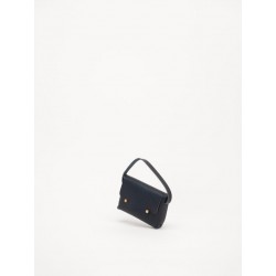 The shoulder strap rectangle bag, blue leather