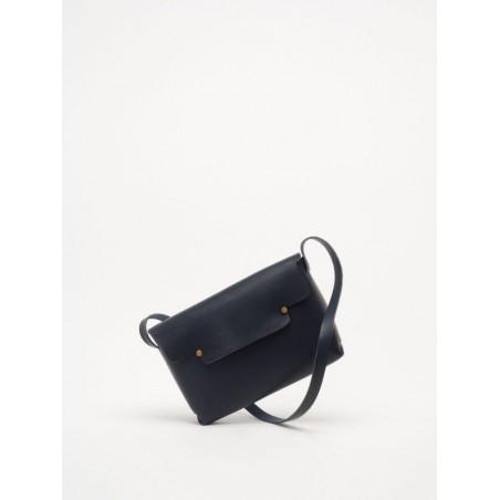 The shoulder strap rectangle bag, blue leather