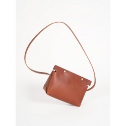 The shoulder strap triangle bag, brown leather