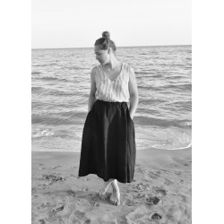 Circular skirt, black linen