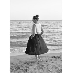 Circular skirt, black linen