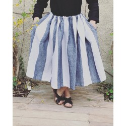 Bow skirt, white stripes linen