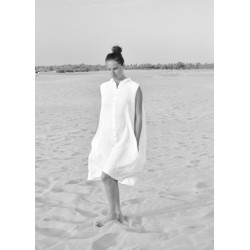 Sleeveless pleated shirt-dress, white linen