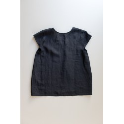 Short sleeves blouse U neck, black linen