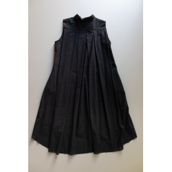 Sleeveless pleated shirt-dress, black openwork cotton