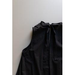 Simple bow dress, black openwork cotton