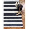 Isna rug, black and white stripes