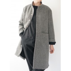 Flared coat, herringbone wool drap