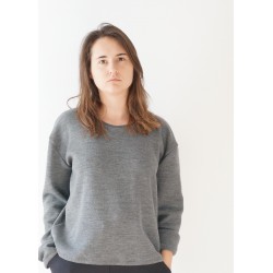 Pull mixte, maille gris clair