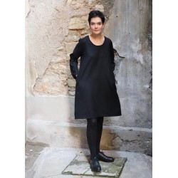 Robe évasée manches longues, col profond, flanelle noire