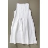 Sleeveless pleated dress, white linen