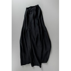 Sleeveless pleated dress, black linen