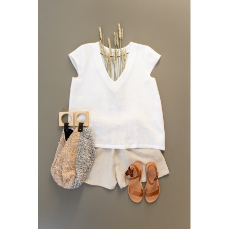 Short sleeves blouse, V neck, white linen