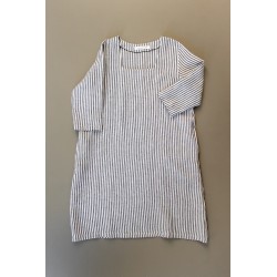 Flared dress, 3/4 sleeves, squared neck, light stripes linen