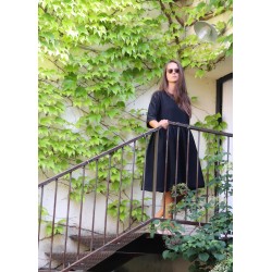 Pleated dress,  3/4 sleeves, black linen