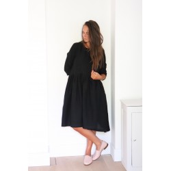 Pleated dress,  3/4 sleeves, black linen