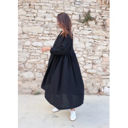 Long pleated dress, black linen