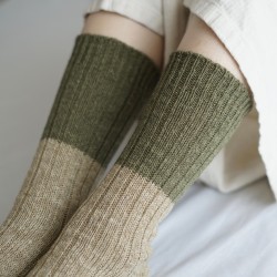 Chaussettes côtelées en laine et coton, kaki