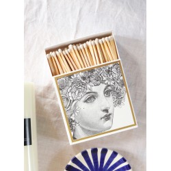 Square matchbox "Lady"