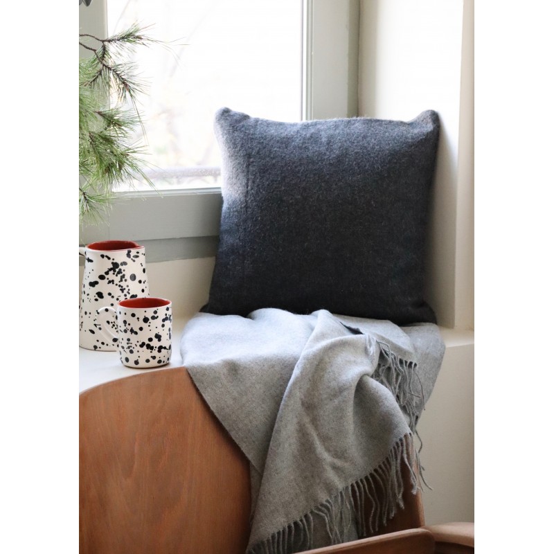 Light grey baby alpaga blanket