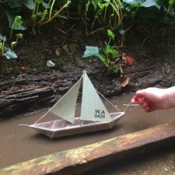 «  Mais où se cachent les araignées et les monstres quand ils ont peur ? »