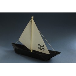 Wax paper boat - Sail boat