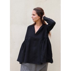 Pleated blouse, black linen