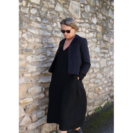 Flared dress, long sleeves, V neck, black linen