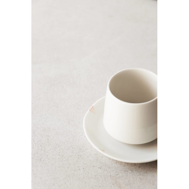 Simple coffee cup