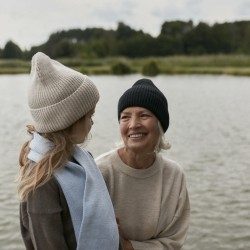 Beanie in merino wool, graphite