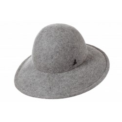 The Cloche"Naja Gigi", light grey wool