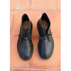 Camargue shoes, Black calf