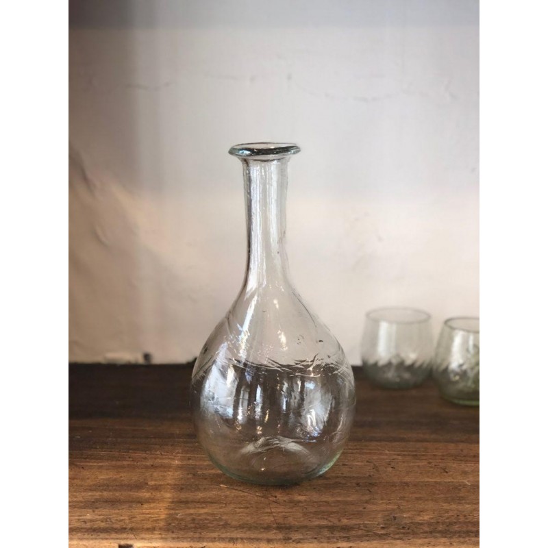 Carafe en verre soufflé