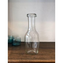 Carafe en verre soufflé