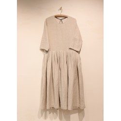 Robe à plis manches 3/4, lin beige