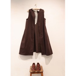 Simple bow dress, dark brown cotton canvas