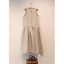 Pleated dress,  sleeves less, beige linen