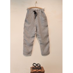 Uniform straight trousers, light stripes linen