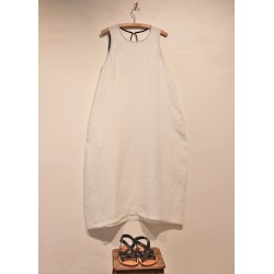 Flared dress, sleeveless, white linen